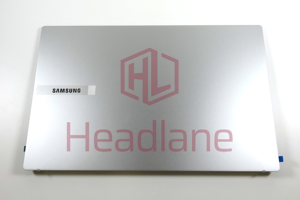 Samsung NP750XEE Galaxy Book2 15.6&quot; LCD Display / Screen - Silver